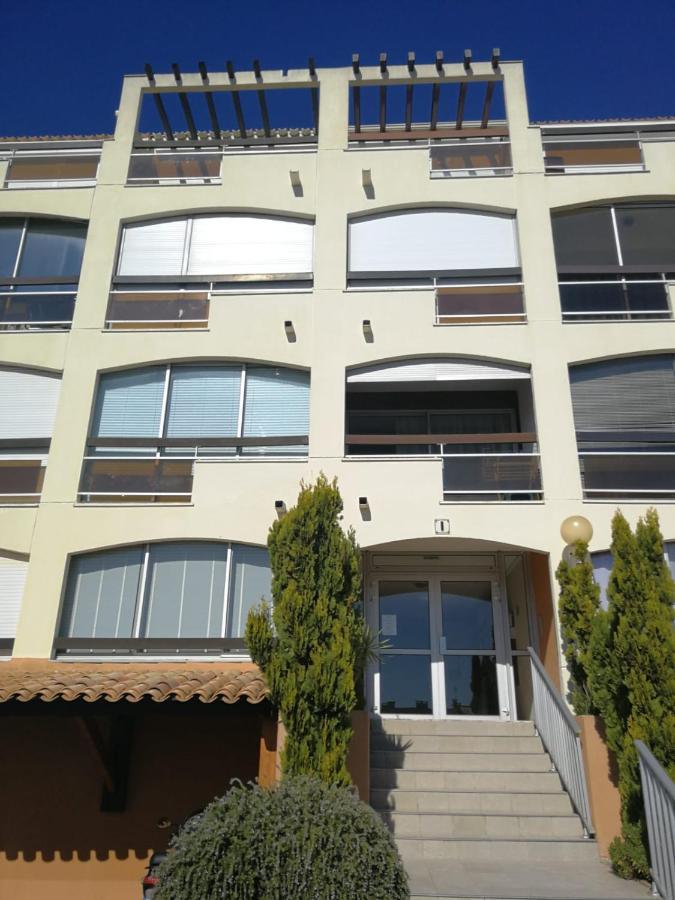 Apartmán La Desirade Avec Parking- Port - Wifi Couchage En 160 Neuf Agde Exteriér fotografie